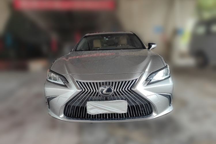 Used Lexus ES 2018 200 Luxury Edition China V Standard