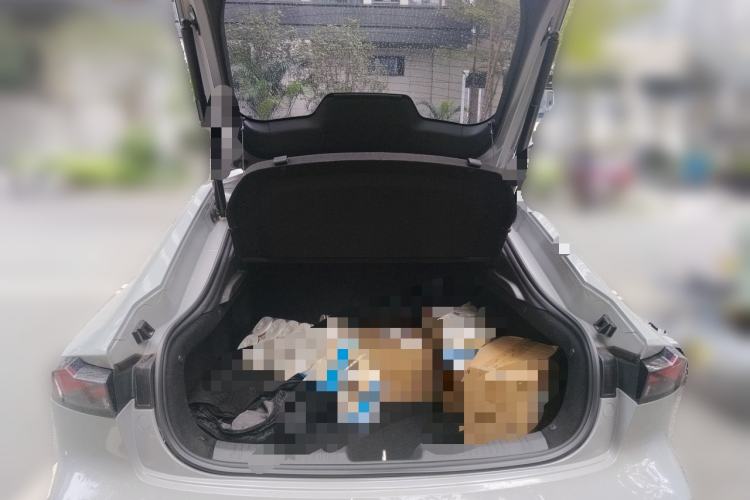 Used Changan UNI-V 2022 1.5T Prestige Version