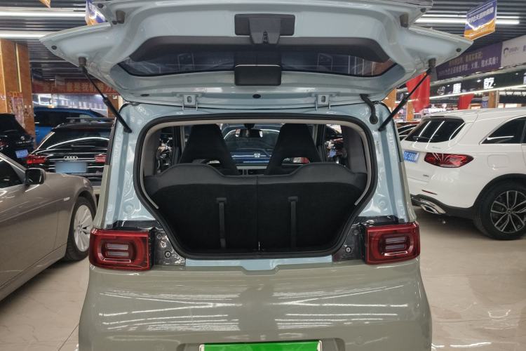 Used Wuling Hongguang MINIEV 2021 Macaron Premium Model – Lithium Iron Phosphate
