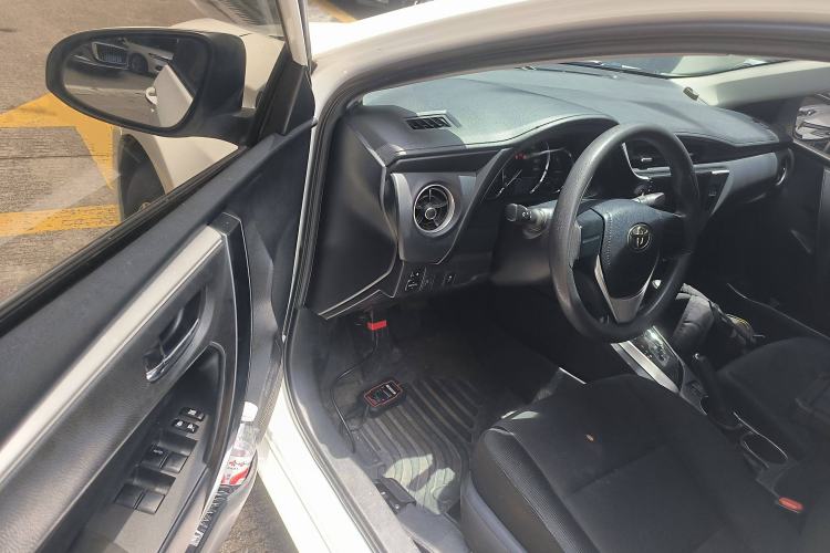 Used Toyota Corolla 2017 Revised Version 1.2T S-CVT GL