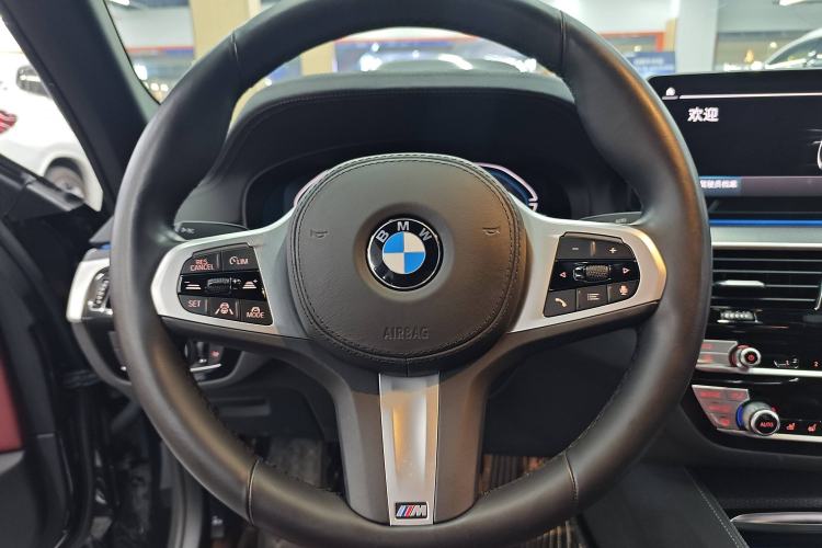 Used BMW 5 Series New Energy 2021 Restyled 535Le Pioneer Edition M Sport Package
