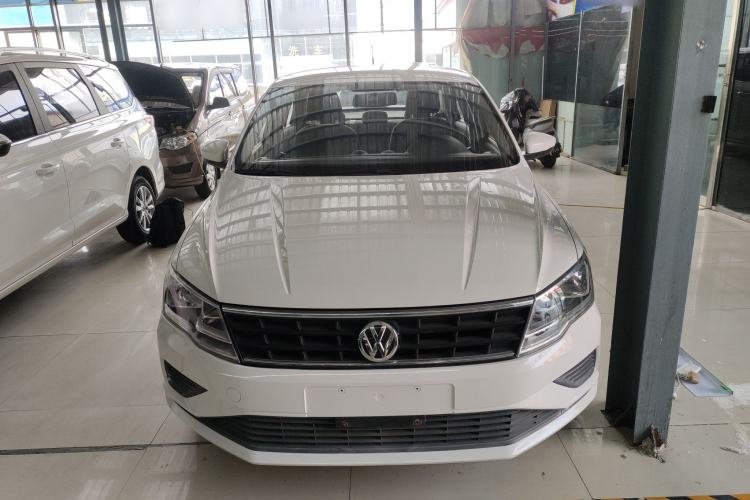 Used Volkswagen Jetta 2017 1.5L Manual Fashion Edition
