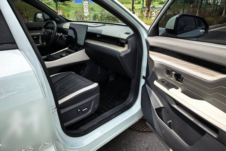 Used  Shanhai L6 2024 1.5TD DHT MAX
