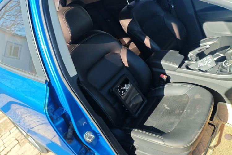 Used Geely Auto Emgrand GS 2016 Elegant Edition 1.3T Manual LingShang Model
