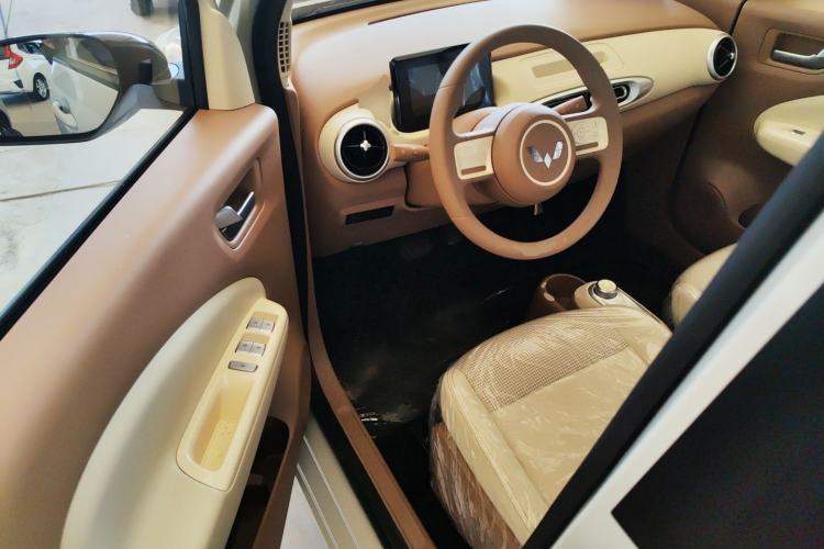 Used Wuling Hongguang MINIEV 2025 Four-Door Version Advanced Edition