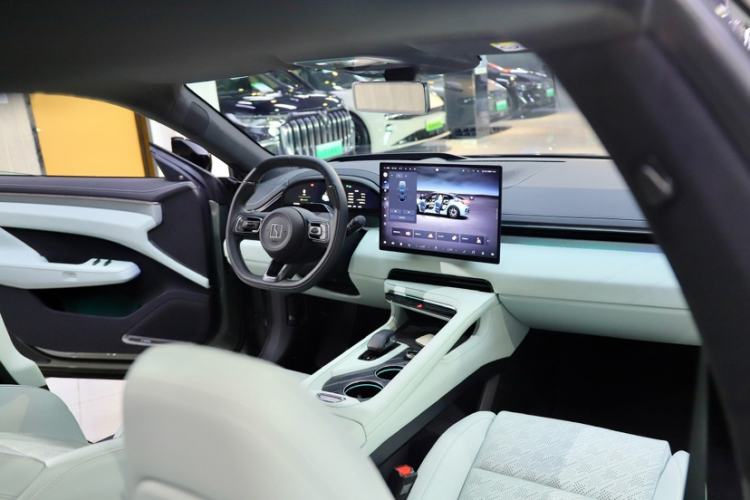 Used Zeekr 001 2024 WE Edition 100 kWh Rear-Drive
