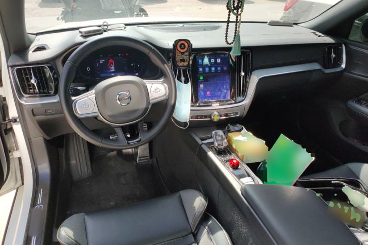 Used Volvo S60 2024 B5 Zhiya Sport Edition
