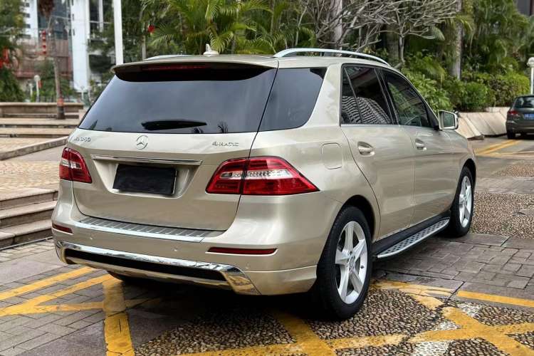 Used Mercedes-Benz M-Class 2012 ML 350 Luxury Edition