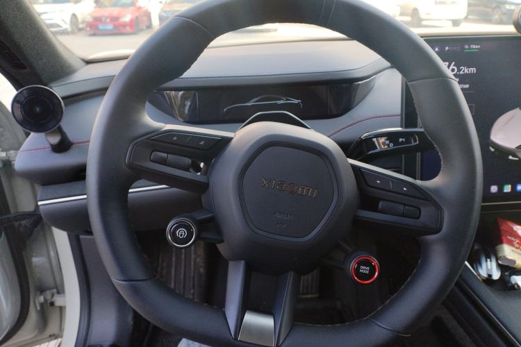 Used  SU7 2024 Rear-Drive Ultra-Long Range Advanced Pro-Level Intelligent Driving Version
