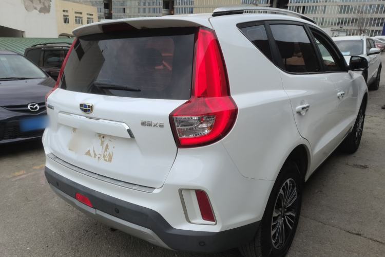 Used Geely Auto Vision X6 2016 1.8L Manual Luxury Model