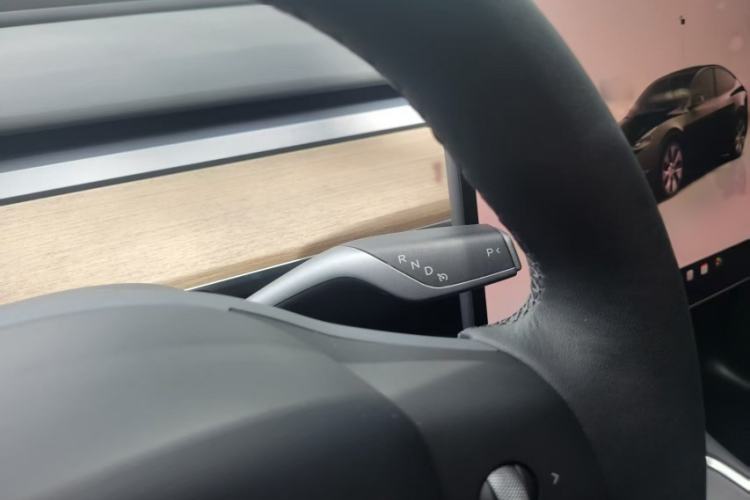 Used Tesla Model Y 2022 Rear-Wheel-Drive Version
