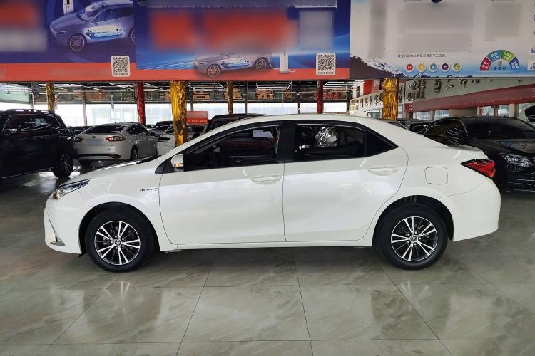 Used Toyota Levin 2017 Revised Dual-Engine 1.8H GS E-CVT Elite Sunroof Version China V Standard
