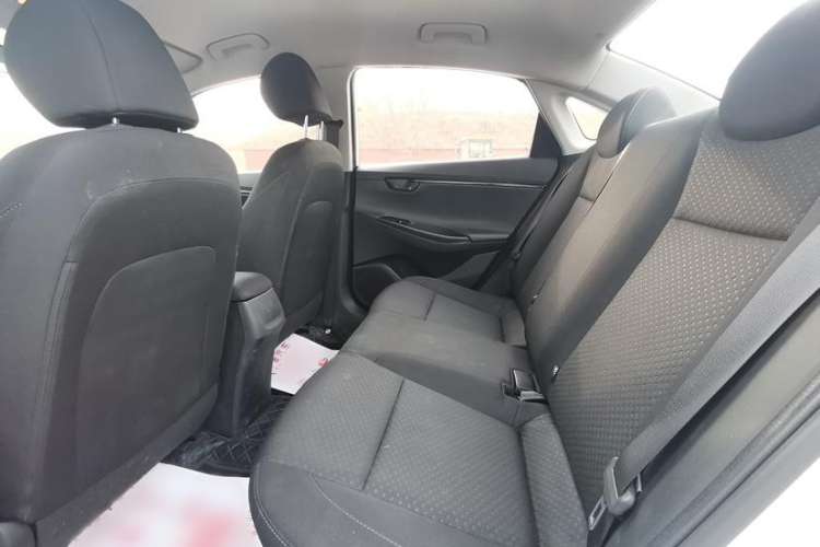 Used Hyundai Celesta 2020 1.6L Automatic GL Enjoyable Edition