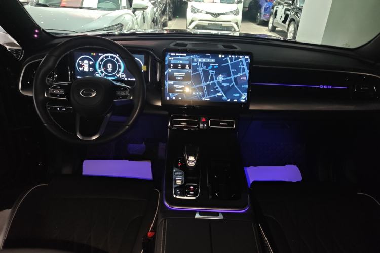 Used GAC Trumpchi GS8 2024 Linghang Series 2.0 TGDI Two-Wheel Drive Luxury Smart Connectivity Version