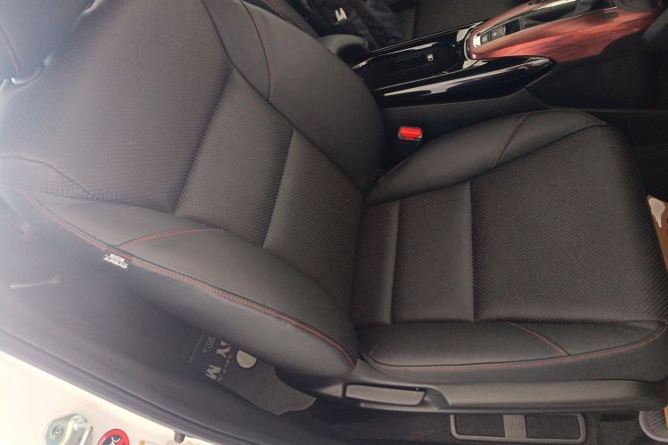 Used Honda XR-V 2015 1.8L VTi CVT Luxury Edition
