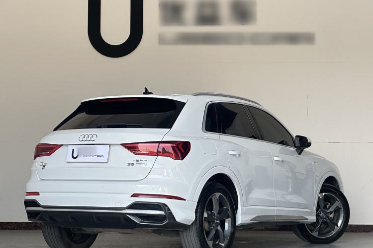 Used Audi Q3 2019 35 TFSI Fashion Dynamic Model