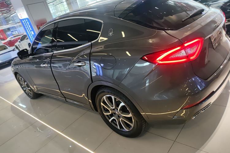 Used Maserati Levante 2016 3.0T Standard Edition
