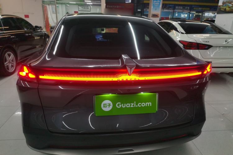 Used  L07 2024 230Max Qiankun Intelligent Driving ADS SE Range-Extended Version
