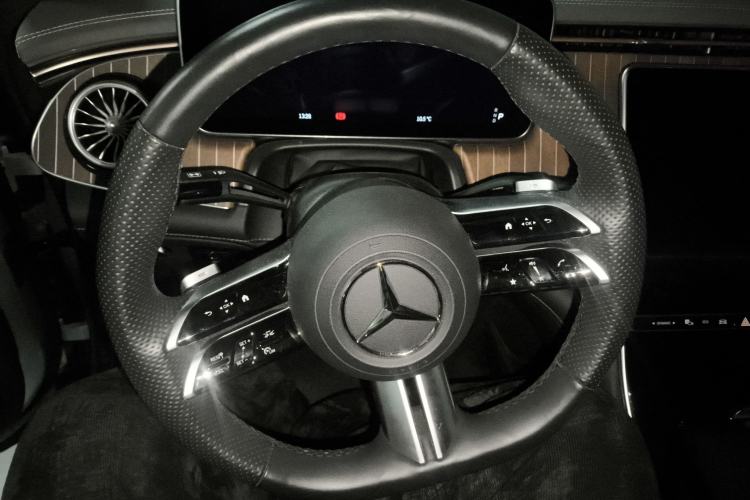 Used Mercedes-Benz EQE 2022 350 Luxury Edition
