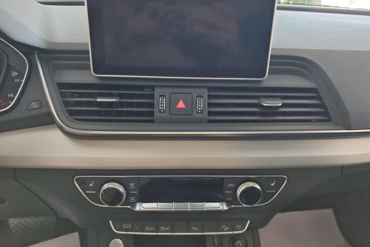 Used Audi Q5L 2020 Updated 40 TFSI Prestige Fashion Edition
