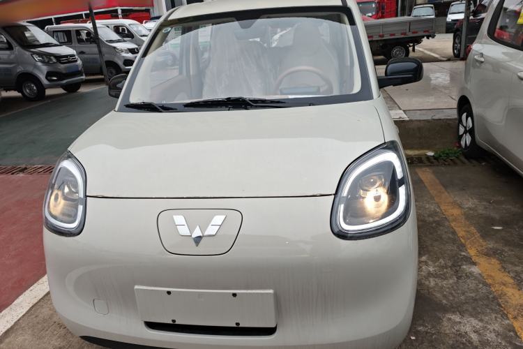 Used Wuling Hongguang MINIEV 2025 Four-Door Version Advanced Edition
