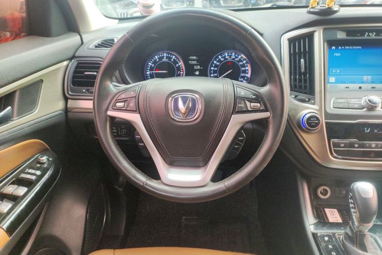 Used Changan CS95 2017 2.0T Two-Wheel Drive Zhitu Edition