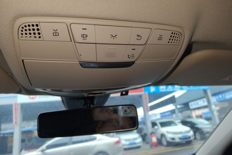 Used Mercedes-Benz E-Class 2022 Second Facelift E 300 L Fashion Edition