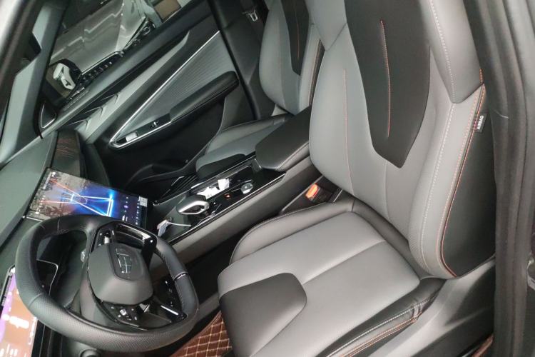 Used Geely Auto Emgrand X7 Sport 2023 Boyue COOL 1.5TD Smart Model
