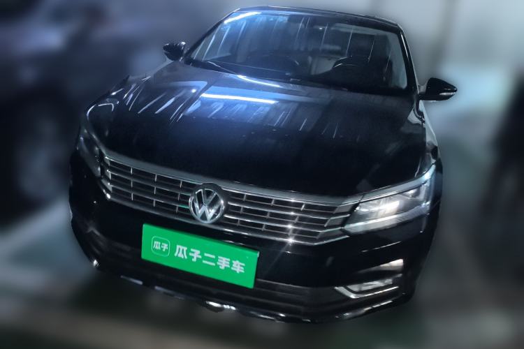 Used Volkswagen Passat 2016 330TSI DSG Luxury Edition
