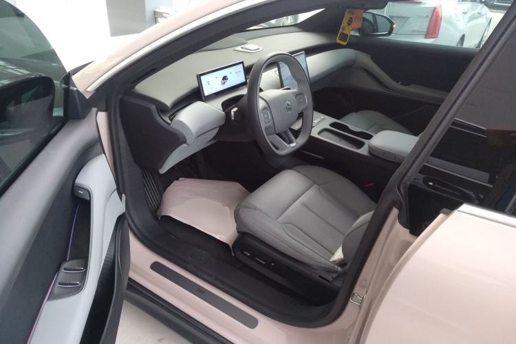 Used Nio ET5 2024 75 kWh