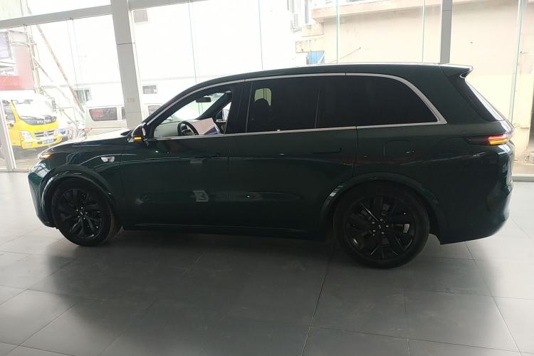 Used Li Auto L8 2023 Pro Model
