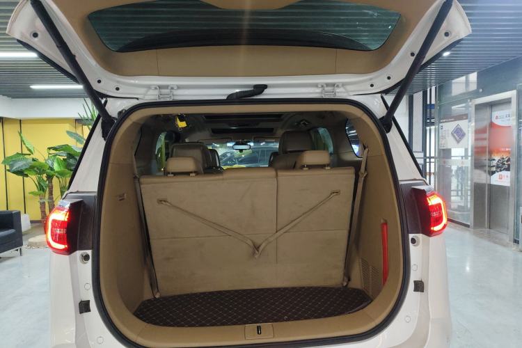 Used Buick GL8 2020 ES Land Cruiser 653T Luxury Model
