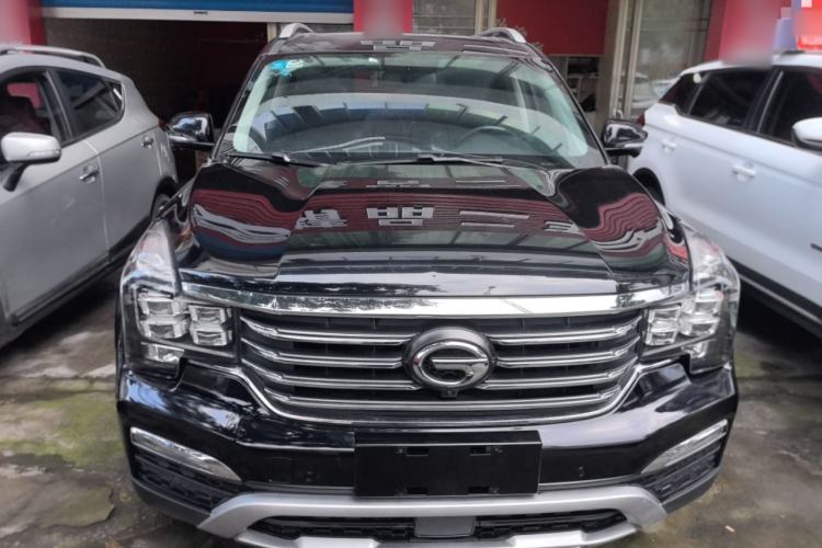 Used GAC Trumpchi GS8 2017 320T Two-Wheel Drive Luxury Smart Connectivity Version (7 Seats)
