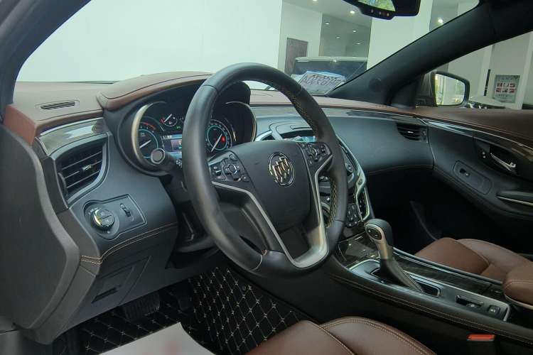 Used Buick LaCrosse 2013 2.4L SIDI Elite Comfort Version
