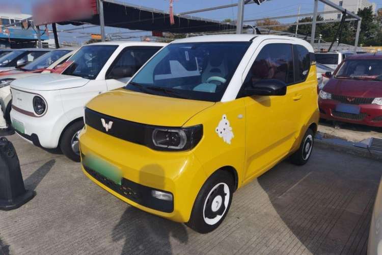 Used Wuling Hongguang MINIEV 2021 Macaron Premium Model – Lithium Iron Phosphate
