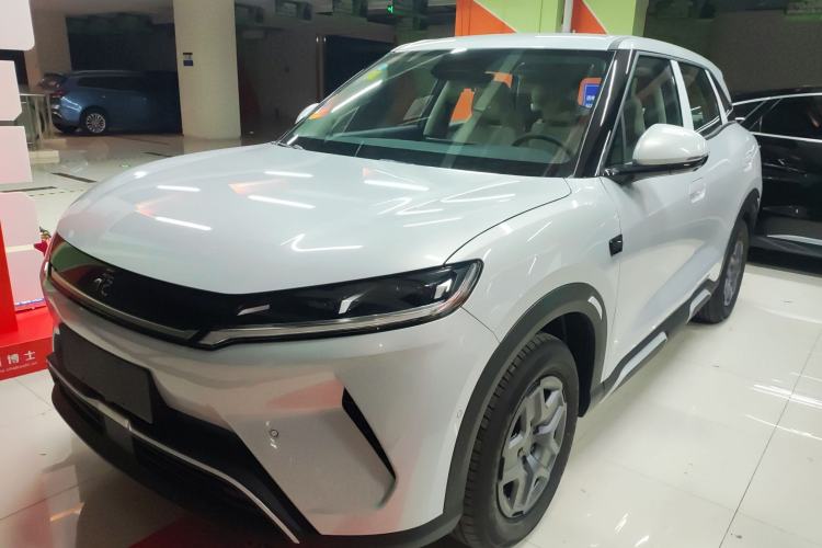 Used BYD Yuan UP 2025 Intelligent Driving Version 401 KM Dynamic Edition
