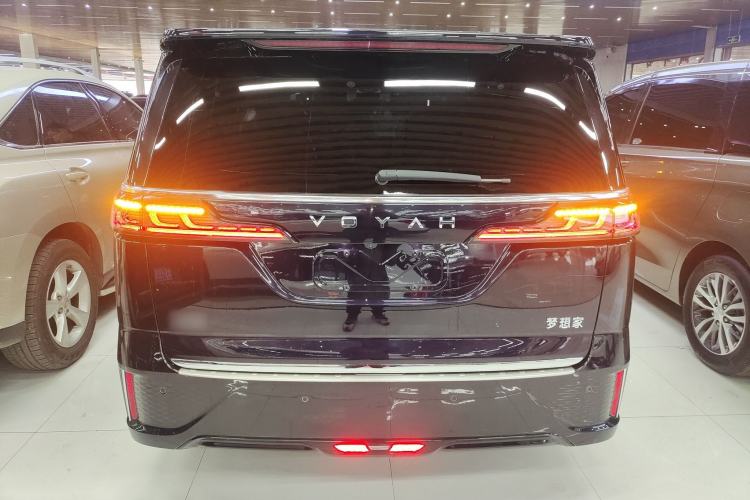 Used VOYAH Dream 2024 PHEV Ultra-Long Range Flagship Edition