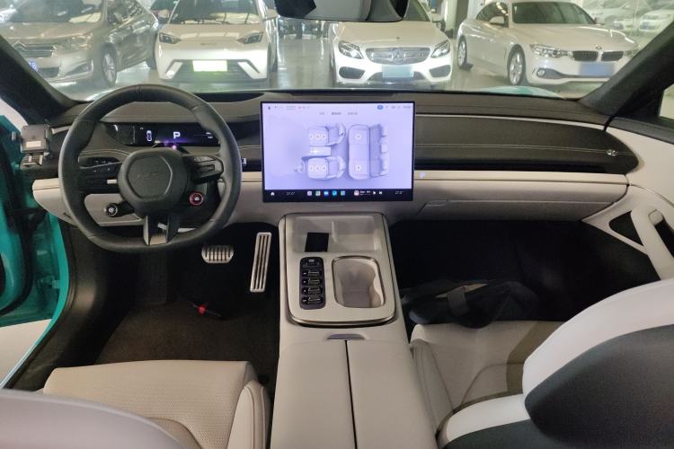 Used  SU7 2024 Four-Wheel Drive Ultra-Long Range Advanced Intelligent Driving Max Edition
