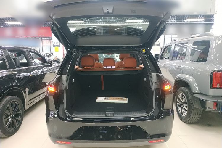 Used Li Auto L6 2025 Max Smart Refresh Edition
