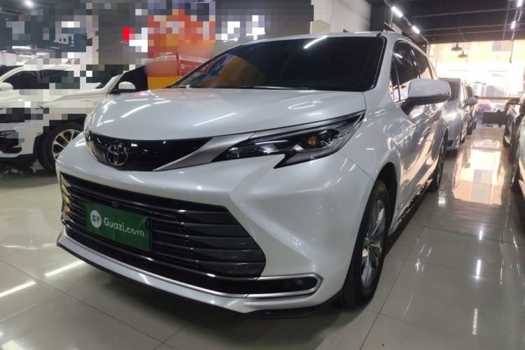 Used Toyota Sienna 2024 2.5L Hybrid Four-Wheel Drive Prestige Edition
