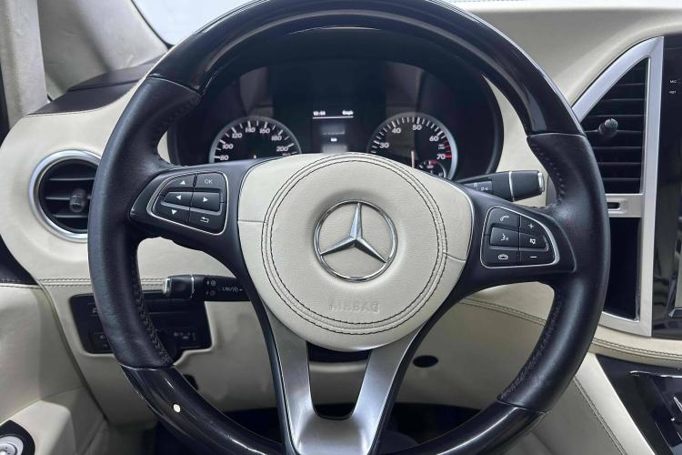 Used Mercedes-Benz Vito 2018 2.0T Business Version China V Emission Standard
