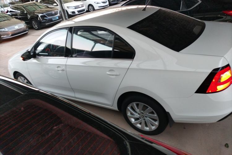 Used Skoda Rapid 2019 1.5L Automatic Comfort Edition China VI Standard
