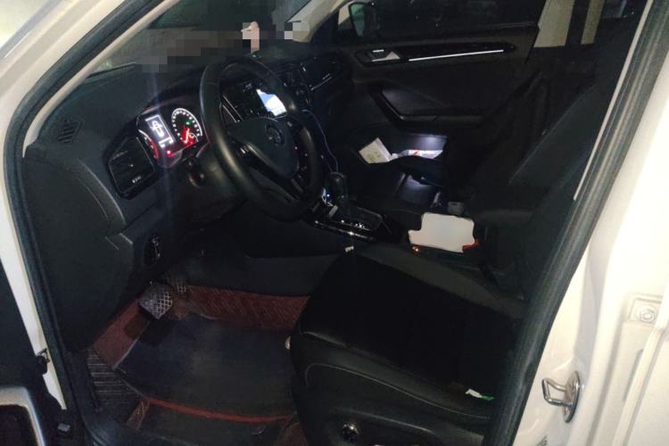 Used Volkswagen T-ROC 2018 280TSI DSG Two-Wheel-Drive Comfort Version China V Standard