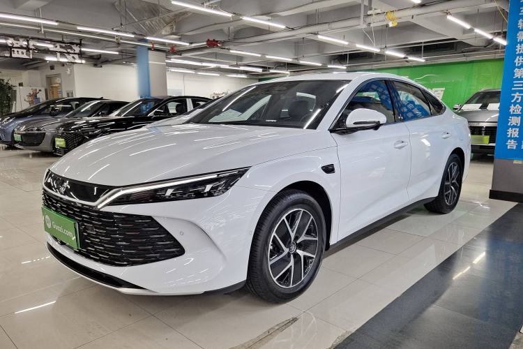 Used BYD Qin L 2025 DM-i Smart Drive 120KM Superior Model