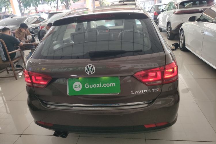 Used Volkswagen Gran Lavida 2013 1.4 TSI Automatic Comfort Model