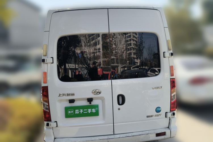 Used SAIC MAXUS Xintu V80 2021 2.0T AMT Classic Aoyuntong Short Wheelbase Mid-Roof 5/6-Seater
