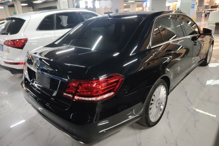 Used Mercedes-Benz E-Class 2015 E 200 L
