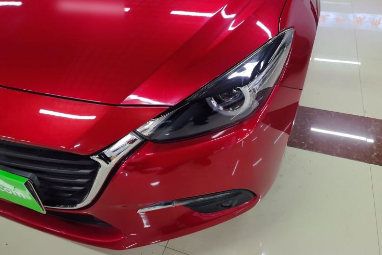 Used Mazda Mazda 3 Axela 2017 Sedan 1.5L Automatic Luxury Model China VI Standard
