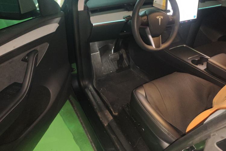 Used Tesla Model Y 2024 Rear-Wheel-Drive Version