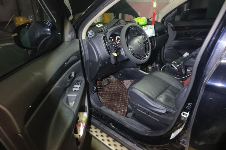 Used Mitsubishi Outlander 2018 2.4L 4x4 Elite Edition 5 Seats